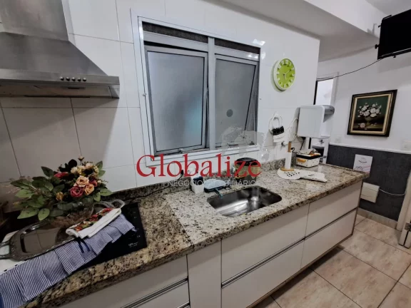 Imagem Apartamento à Venda com 3 Dormitórios e 1 Vaga no bairro da Ponta da Praia por RS 1.170.000,00
