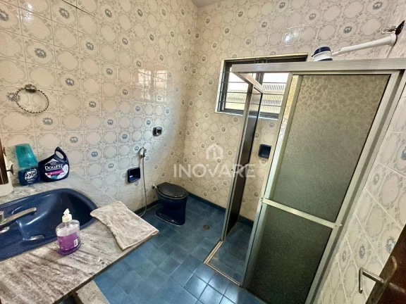 Imagem Casa à venda, 274 m² por R$ 650.000 - Centro - Itumbiara/GO