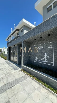 Imagem Apartamento à venda em Florianópolis-SC, Ingleses: 2 quartos sendo 1 suíte, sala estar/jantar, BWC social, 1 vaga, 63,19m².