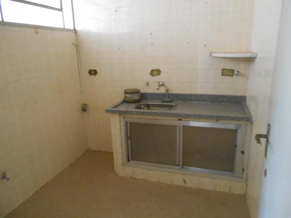 Imagem Encantador apartamento à venda, ideal para solteiros ou casais que buscam conforto e praticidade. C...