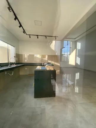 Imagem Casa Alto Padrão, 3 suites plenas, 315M², Piscina, Setor Faiçalville, Goiânia - GO