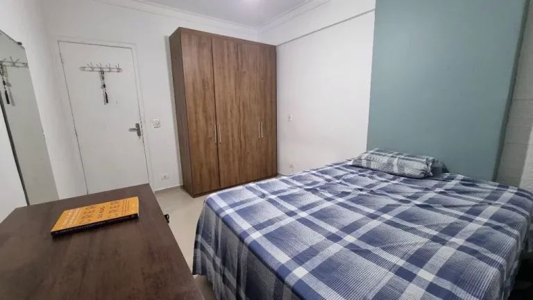 Imagem PITANGUEIRAS- LOCALIZAÇÃO ESPETACULAR , MARAVILHOSO APARTAMENTO TOTALMENTE REFORMADO E DECORADO.