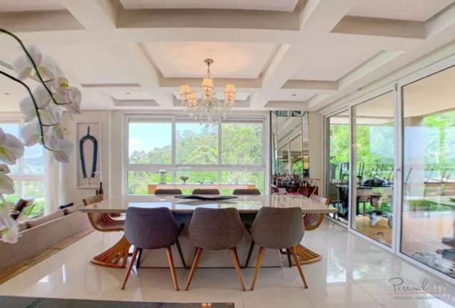 Imagem Casa de Luxo à Venda em Condomínio exclusivo no Cacupé, projeto do renomado Arquiteto Robson Nasc...