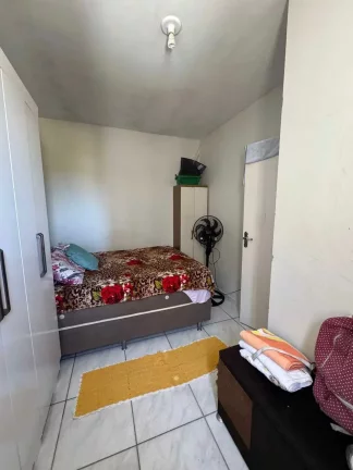 Imagem Apartamento com 2 dormitórios e 1 vaga de garagem no bairro Paranaguamirim em Joinville/SC