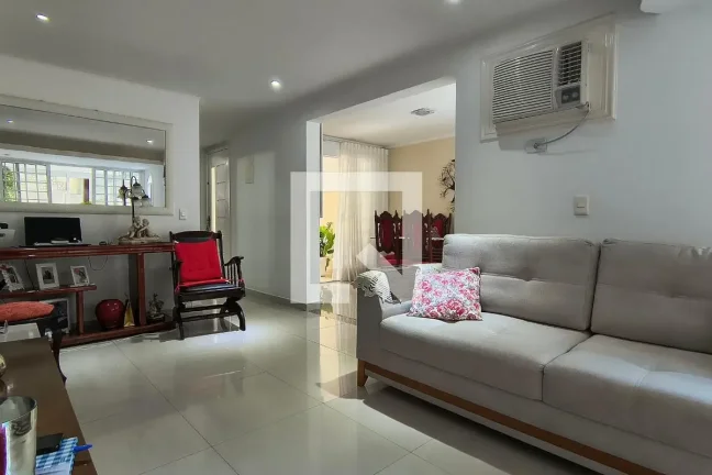 Imagem Casa à Venda - Vargem Pequena, 3 Quartos, 98 m2