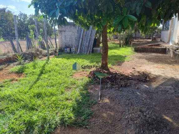 Imagem Casa em Condomínio para Venda em Brasília, Setor Habitacional Tororó (Jardim Botânico), 2 dormitórios, 2 banheiros, 2 vagas