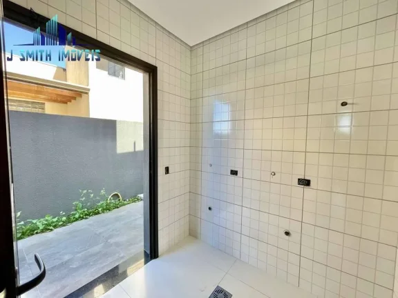 Imagem Casa em condomínio fechado Zero KM - 3 sts, Piscina, 4 vagas