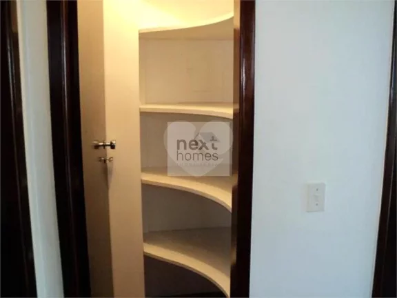 Imagem Casa à venda com 3 quartos, sendo 1 suíte, em Butantã, São Paulo - SP