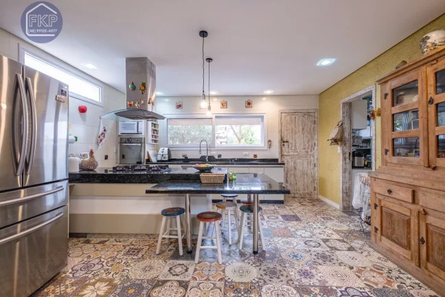 Imagem Casa 4 dormitórios!