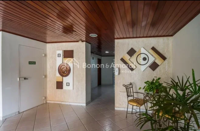 Imagem Destaques do Imóvel
75 m² bem distribuídos;
3 dormitórios (1 suíte);
2 banheiros completos;
2 s...