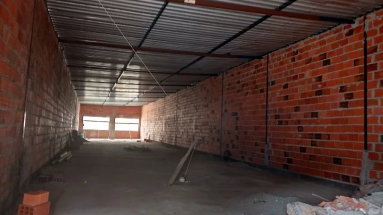 Imagem Salão para alugar, 340 m² por R$ 3.680,00/mês - Vila Andeyara - Ferraz de Vasconcelos/SP