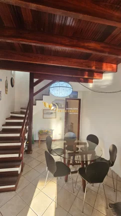 Imagem CASA GEMINADA A VENDA COM DOIS DORMITÓRIOS + MESANINO EM UBATUBA-SP
