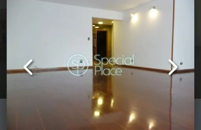 Imagem Apartamento com 241m²,03 dormitórios, 03 suítes, 04 banheiros, 03 vagas de garagem. Prédio com l...