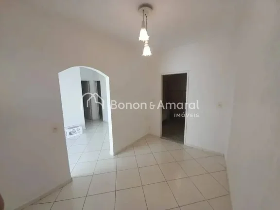 Imagem Duas casas no mesmo terreno, localização estratégica e excelente custo-benefício

Esta é uma da...