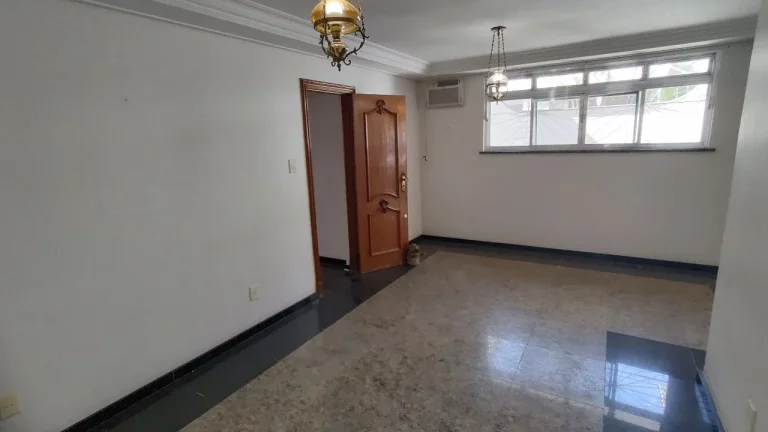 Imagem Sobrado COMERCIAL em SANTOS - SP, PONTA DA PRAIA