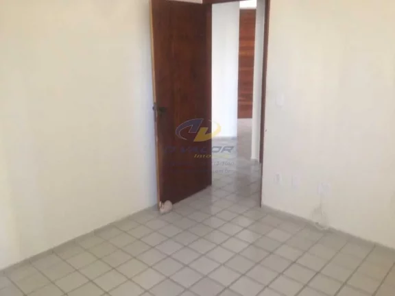 Imagem Vendo apto ao lado de praça em Manaíra com 109 m2 , 3 qts/1 st, cozinha ampla, armários, DCE + 3 vagas