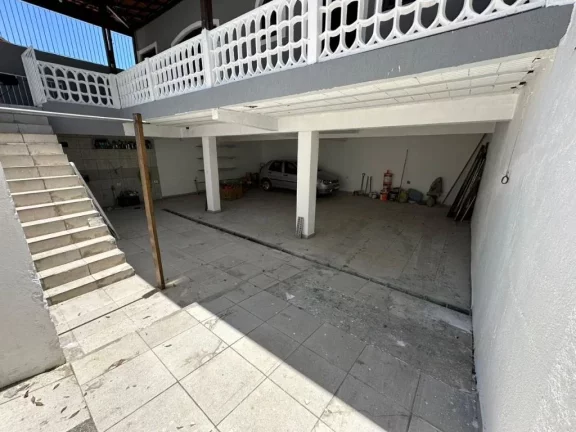 Imagem Sobrado com 3 dormitórios à venda, 236 m² por R$ 750.000,00 - Cidade Edson - Suzano/SP