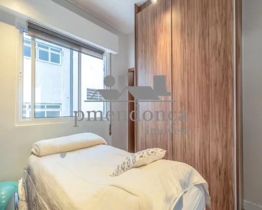 Imagem Apartamento de 115m² reformado, com sala ampla e moderna, em frente ao Shopping Higienópolis.