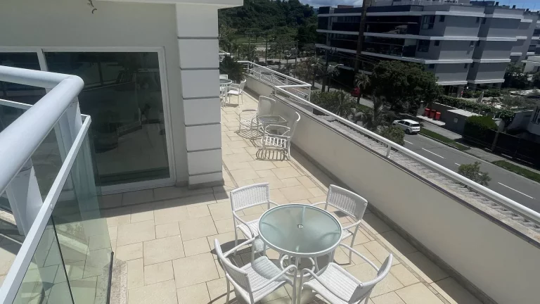Imagem Cobertura com Piscina Privativa e Vista Mar em Jurerê Internacional