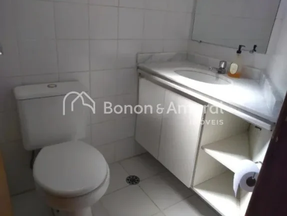 Imagem Charmoso e bem localizado, este apartamento no Cambuí oferece conforto e praticidade em uma das reg...