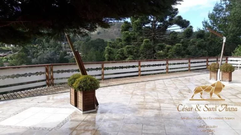 Imagem Casa com 5 dormitórios para alugar por temporada Campos do Jordão/SP