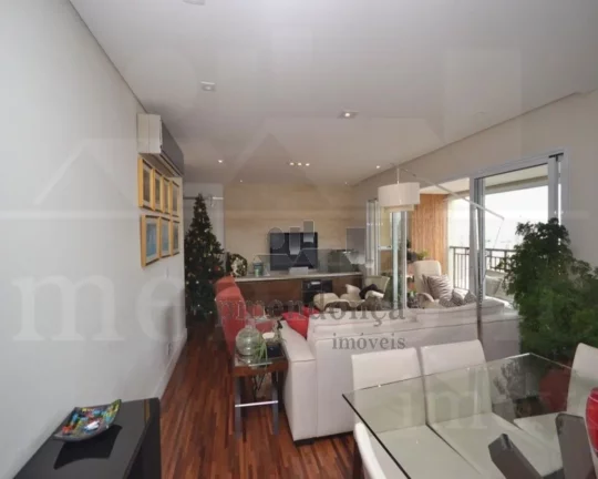 Imagem Venha se encantar com este maravilhoso apartamento em andar alto, decorado com muito bom gosto e sof...