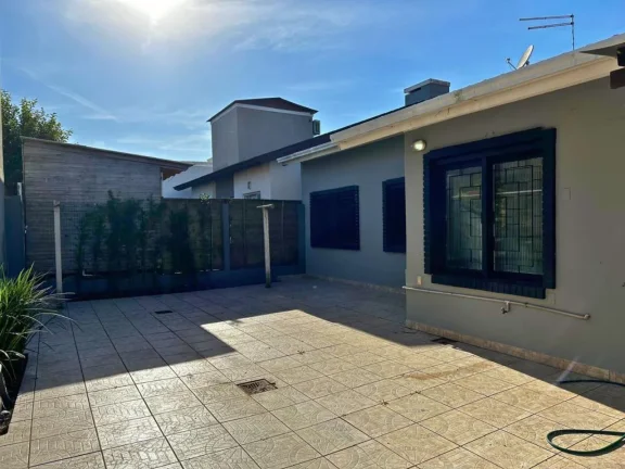 Imagem Casa 3 Dormitórios - Bairro Zona Nova