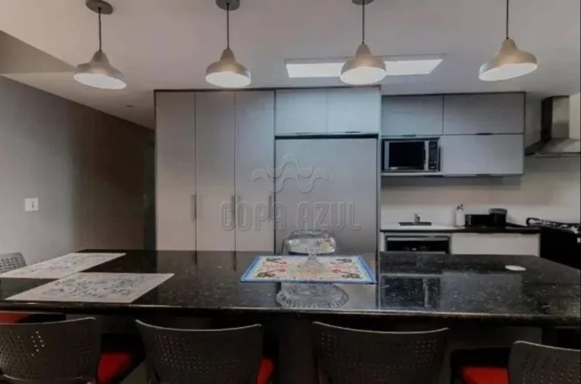 Imagem Copacabana - Residencial › Apartamento com 3 quarto(s) a Venda