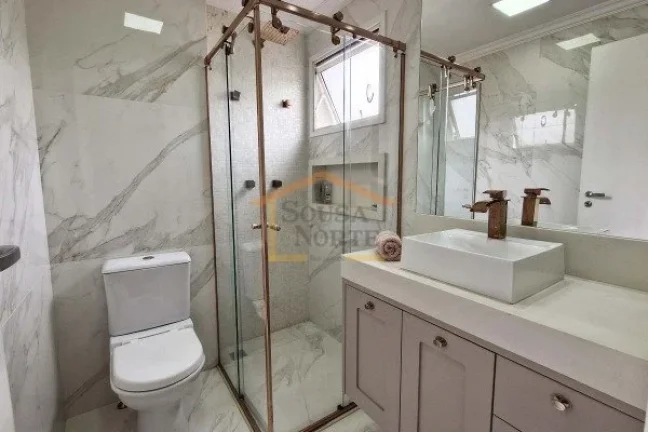 Imagem Apartamento com 9 anos de construção, totalmente reformado, com 4 dormitórios, sendo 2 suítes. C...