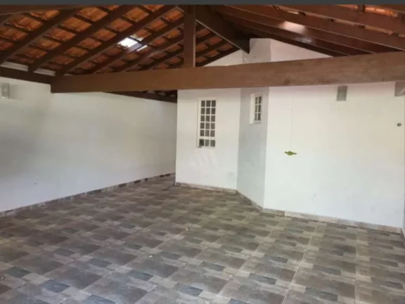 Imagem Sobrado à Venda com piscina e próximo à FAAT – Atibaia/SP