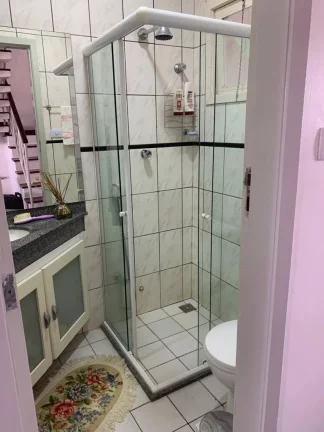 Imagem Casa no Condomínio Porto Feliciano: 2 Quartos, Piscina Particular - Confira!