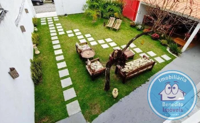 Imagem Vendo excelente pousada no centro de Porto Seguro R$2.000.000,00