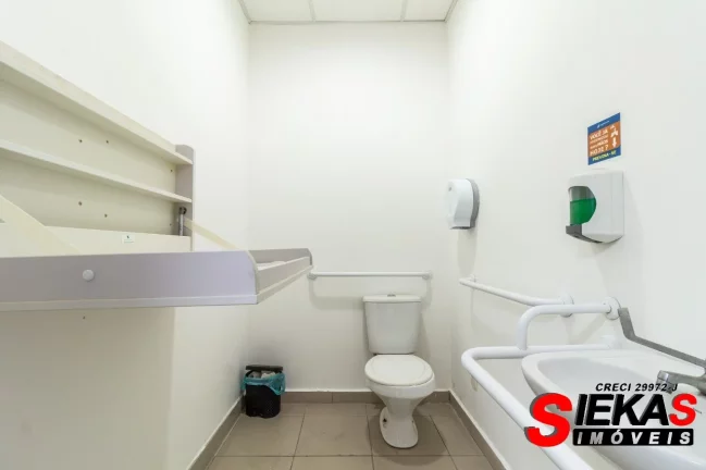 Imagem Excelente oportunidade: Galpão comercial à venda ou locação em São Paulo-SP, bairro Maranhão - 23 salas, 6 banheiros, 522,00 m² de área.