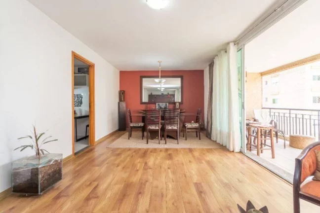 Imagem 167m² no Brooklin: O Santuário Familiar com Vista Livre e Sol da Manhã