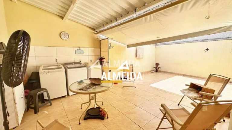 Imagem Casa com 3 dormitórios à venda, 118 m² por R$ 450.000,00 - Jardim Paulista - Rio Claro/SP