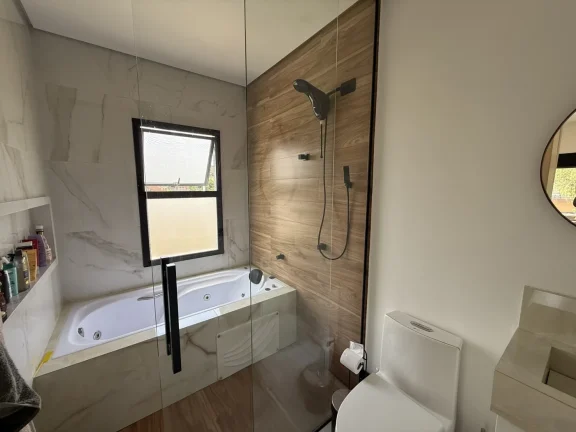 Imagem Linda Casa Mobiliada com Piscina - Condomínio Nova Jaguari