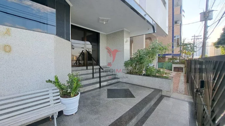 Imagem Apartamento á venda em São Vicente,com vista para o mar excelente localização