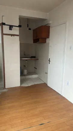 Imagem Loft à venda em Porto Alegre, Centro Histórico, com 1 quarto, 25m2