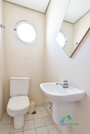 Imagem Lindo apartamento de alto padrão com 66m² em localização privilegiada na área nobre de Moema com 2 vagas de garagem.