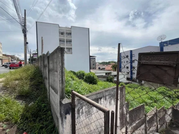 Imagem Lote de 753m2 no Bairro Boa Morte – Localização Privilegiada