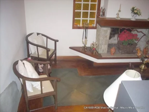 Imagem Casa com 3 dormitórios à venda, 310 m² por R$ 1.500.000,00 - Granja Viana - Carapicuíba/SP