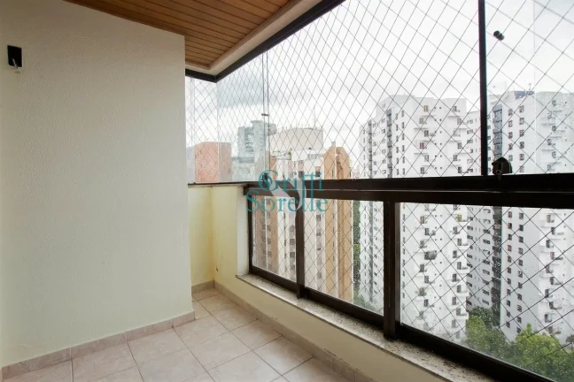 Imagem Apartamento à Venda em Vila Nova Conceição - São Paulo/SP.