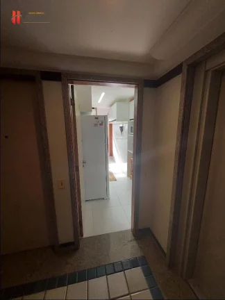 Imagem APARTAMENTO a poucos passos da PRAIA de 2 quartos + DCE à venda na Barra da Tijuca/RJ