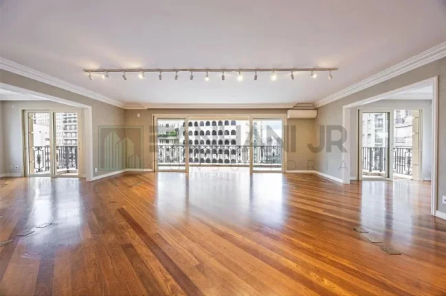 Imagem Imperdível apartamento de alto padrão à venda/locação em São Paulo-SP, Jardim Europa. 3 quartos, 3 suites, 4 salas, 5 banheiros, 4 vagas, 280m².