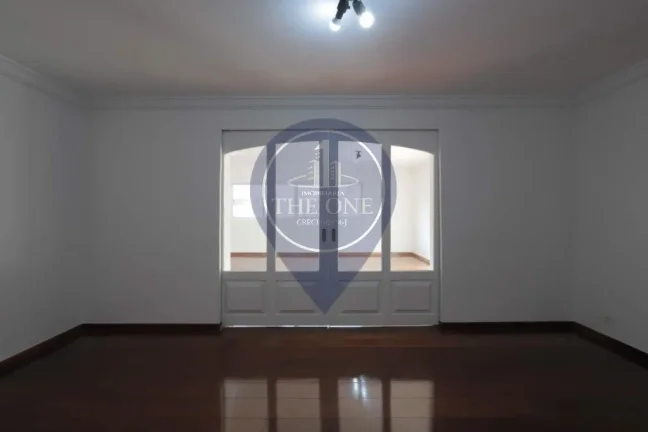 Imagem Apartamento para locação de alto padrão no Itaim Bibi, São Paulo-SP: 3 quartos, 1 suíte, 2 salas, 2 banheiros, 2 vagas, 240m².