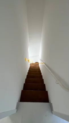 Imagem CASA A VENDA EM CONDOMINÍO FECHADO NA PRAIA DO ITAGUA UBATUBA-SP
