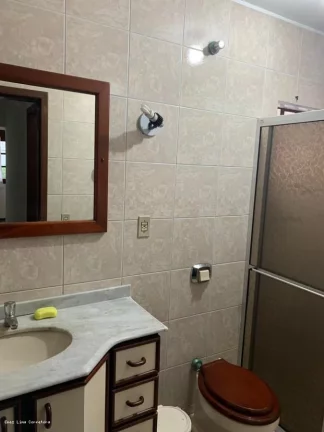 Imagem Casa para Temporada em Itapema, meia praia, 3 dormitórios, 2 banheiros, 3 vagas
