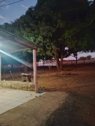 Imagem Chácara em Uberaba com 2 dormitórios e ampla área verde