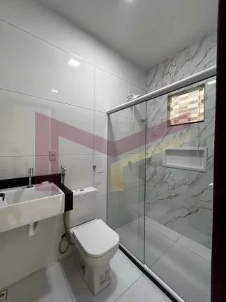 Imagem Casa 2/4 sendo uma suíte Pronta para morar