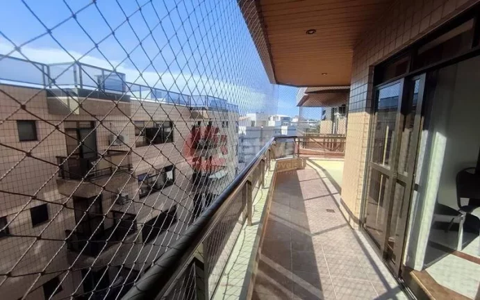 Imagem Cobertura a venda com 4 quartos (2 suítes) no bairro Algodoal - Cabo Frio